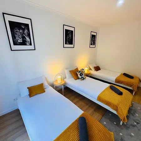 Crespo House I Fantastic D *