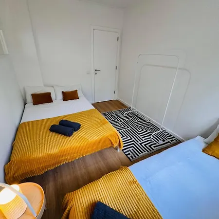 Crespo House I Fantastic D 招待所 *